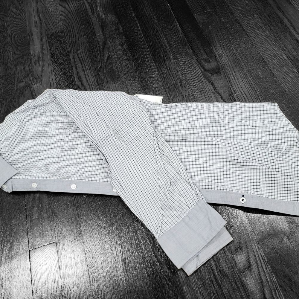 New Gray Men's Size Plaid-Print Button Down Shirt - Picture 5 of 5